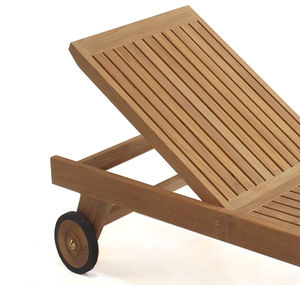 Chaise longue en teck Cordoba / Chaise longue de piscine d'extérieur avec coussin en éponge durable pour une utilisation en hôtel et en villa en plein air - Product Image 3