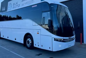 Autobús de pasajeros de 50 plazas de marca famosa usado en venta. - Product Image 3