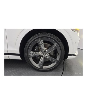 Genesis GV70 2.5T 2024, Gasolina, Tracción en las Cuatro Ruedas, Caja de Cambios Automática, Asientos de Cuero, Cámara Trasera, 34,074 km, Volante a la Izquierda - Product Image 5