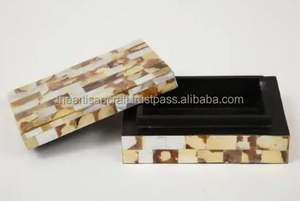 Boîte à bijoux en nacre, boîte à incrustations faite à la main, design moderne, forme carrée, construction durable, taille et couleur personnalisables pour l'artisanat - Product Image 6