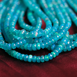 Perles de rondelle à facettes en opale éthiopienne bleue Paraiba de qualité supérieure Perles d'opale éthiopienne bleue - Product Image 1