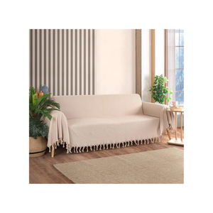 Housse de canapé ivoire avec jupe plissée à volants et coussin décoratif brodé pour une touche raffinée de décoration intérieure - Product Image 1