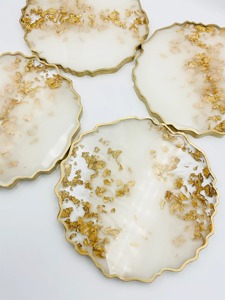 Premium Polished Natural Resin Reusable Coasters Set with Metallic Gold Rim Boxed Set for Dining Table - Product Image 6
