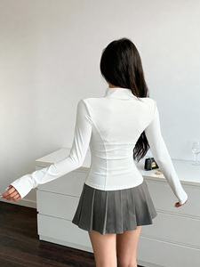 Veste de sport imperméable pour femme, légère, zippée, avec poches, manches longues, pour la course à pied, la gym, le yoga, avec trous pour les pouces - Product Image 2