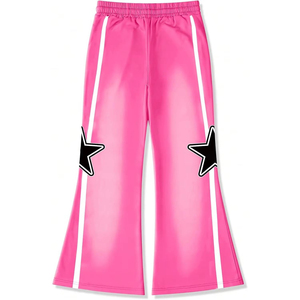 Pantalon de jogging rose personnalisé pour homme avec patch étoile, coupe ample, style urbain, à rayures latérales et jambe large - Product Image 6
