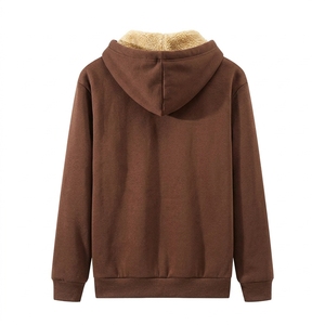 Sudadera con Capucha Premium para Hombre, Tejido Transpirable y Cómodo, Colección de Ropa de Uso Diario para Hombre - Product Image 2