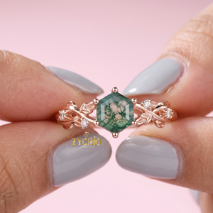 Anillo de Compromiso de Ágata Musgosa Hexagonal en Oro de 14K, Anillo con Diseño de Hojas y Enredaderas Inspirado en la Naturaleza, Joyería Nupcial Única con Acentos de Diamantes y Ágata Musgosa - Product Image 6