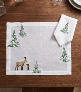 Juego de Manteles Individuales y Servilletas Bordados Personalizados al por Mayor con Diseño de Árbol de Navidad y Cabra, de Lino Blanco, Lavables a Máquina, para el Hogar, Fiestas y Eventos - Product Image 4