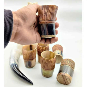 Chope à bière en corne de Karvin naturelle, en grès, écologique et durable - Product Image 1