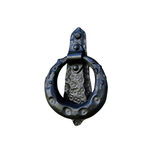 En gros, sonnette de porte en fer forgé artisanal, anneau de tirage en métal noir martelé vintage pour portail extérieur et porte d'entrée - Product Image 5
