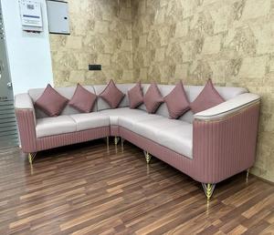 Conjunto de Sofás de Terciopelo Contemporáneo con Asientos Anchos, Respaldo Ergonómico y Tapicería Resistente Diseñada para Mejorar la Comodidad y el Interior - Product Image 2