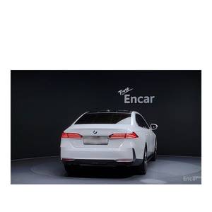 BMW Serie 5 520i 2024, 33,910 km, Caja de Cambios Automática, Cámara Trasera, Asientos de Cuero, Volante a la Izquierda - Product Image 4