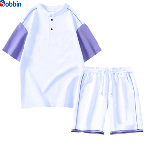 Conjunto de camiseta de manga corta con bloques de color blanco y verde para hombre, conjunto informal de verano, pantalones cortos de punto transpirables, ajuste holgado, unisex. - Product Image 5