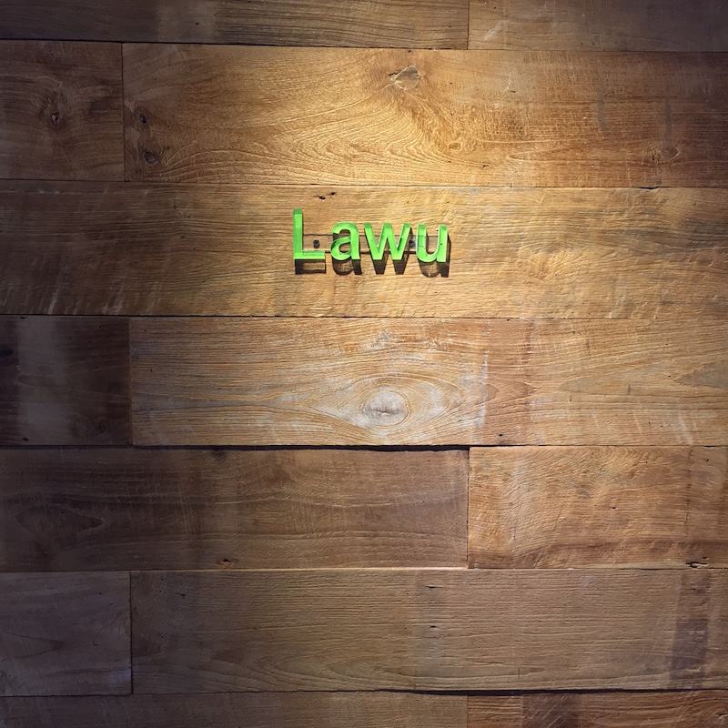 Natural wood with blue red yellow green tones