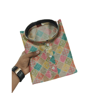KURTA DE HOMBRE ESTAMPADO EN SEDA MÁS RECOGIDO CON PAYJAMA MULTI - Product Image 1