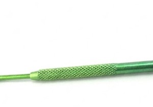 Espejo Cosmético con Marco de Acero Inoxidable y Mango Verde, Espejo de Maquillaje de Bolsillo con Aumento de 3X, Acabado Cromado de una Sola Cara - Product Image 4