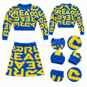 Ensemble deux pièces tricoté Cosh International Sisterhood Sorority, imprimé lettres bleu et jaune, haut court à col rond et fermeture éclair, longueur au-dessus du genou - Product Image 6