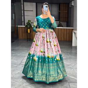 Dola Silk kalamkari ฟอยล์พิมพ์ลายชุดทำงานเท่านั้นสีเขียว - Product Image 1