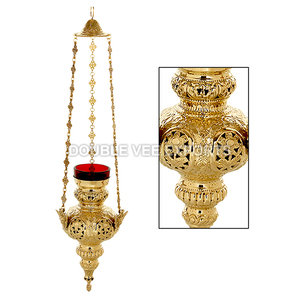 Bougie suspendue en laiton orné avec verre rouge pour veilleuse |   Lampe de sanctuarium d'église – DOUBLE VEE EXPORTS - Product Image 2