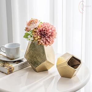 Elegant Handmade Metal <b>Tabletop</b> Vase with Contemporary Design and Premium Finish for Home Dining Office Hotel Styling - Product Image 6