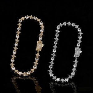 Cadena de diamantes al por mayor en oro blanco para bodas y eventos formales disponible a un precio razonable - Product Image 3