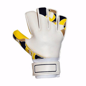 Goalkeeper Gloves Full Finger With <b>Strong</b> Grips Palms for men and <b>boys</b> Custom Print Protective Professional Goalkeeper Gloves - Product Image 4