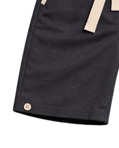 Conjunto de camiseta sin mangas y pantalones cortos para hombre, color gris oscuro, informal, de verano, de algodón, con ribete en contraste y cordón ajustable, de dos piezas. - Product Image 6