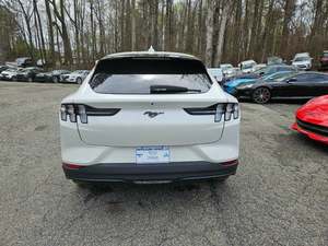 Mejor Oferta para Nuevo |   Ford Mustang Mach-E Select AWD 2022 Usado - Volante a la Izquierda |   Volante a la derecha - Product Image 4