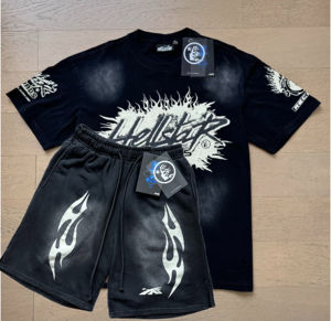 Custom Summer High Street Breathable 100% Cotton Men's Tracksuits Boxy Style Sports Shorts Full Set T-Shirts - Product Image 2