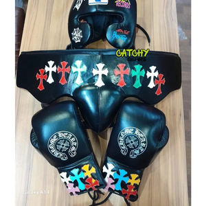 Meilleure Vente : Ensemble de Boxe Winning en Denim et Cuir de Haute Qualité pour le Punching et le Sparring Professionnel, avec Coquille de Protection Winning Noire Taille S - Product Image 1