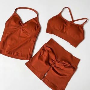 Soutien-gorge de sport sans couture pour femme, dos nu, avec logo frontal, maintien moyen, rembourré, respirant, extensible, pour le yoga et le fitness - Product Image 6