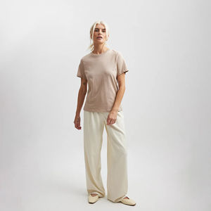 Camiseta de Lona de Poliéster/Algodón para Mujer, Suave y Cómoda, de Manga Corta y Cuello Redondo, con Impresión de Logotipo Personalizado, Informal y a la Moda - Product Image 3