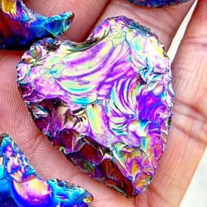 เครื่องประดับอัญมณีแกะสลักจากแก้วคริสตัลรูปพระจันทร์เสี้ยว ดวงดาว และหัวใจเคลือบออร่าออบซิเดียน ยอดนิยม ดีไซน์ทันสมัย สไตล์ศาสนา - Product Image 5