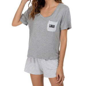 Ensemble t-shirt et short surdimensionné pour femme avec short rayé / Prix usine pour les acheteurs en gros, service OEM avec logo personnalisé - Product Image 1
