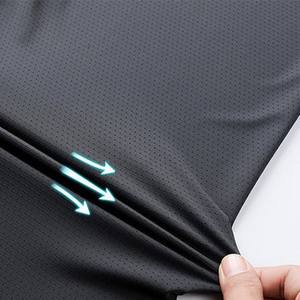 เสื้อยืด OEM แบบกำหนดเองสำหรับฤดูร้อน ผ้าไหมน้ำแข็ง แห้งเร็ว แขนสั้น ระบายอากาศได้ดี ทรงหลวม คอกลม ไซส์ใหญ่สำหรับผู้ชาย - Product Image 6