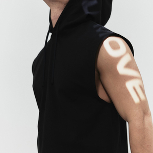 Sweat à capuche épais personnalisé avec logo en relief, broderie 3D et impression sérigraphique pour hommes - Product Image 2