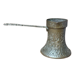 Magnifique cafetière turque, grecque et arabe en cuivre et laiton gravé, pour cuisinière, avec poignée en bois (Cezve, Ibrik, Briki) - Product Image 1