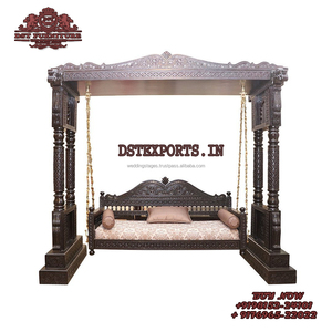Balançoire royale indienne du Rajasthan sculptée à la main, balançoire en bois de teck de style Rajasthan, Oonjal, balançoire traditionnelle en bois de teck massif, Jhoola - Product Image 5