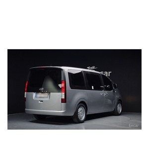 Hyundai Staria 4x4 Tourer, août 2022, 11 places, 31 340 km, Diesel, Boîte automatique, Sièges en cuir, Conduite à gauche - Product Image 2