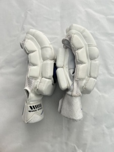 Mannu Sports Sniper Strike Cricket Batting Gloves PU Leather Lightweight Youth Handed Extra Protection High Quality All Seasons - Product Image 3
