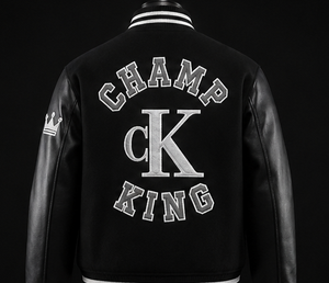 เสื้อแจ็คเก็ตวาร์ซิตี้ผู้ชาย ปักโลโก้ CK แขนหนัง สวมใส่สบายๆ สำหรับฤดูใบไม้ร่วง - Product Image 4