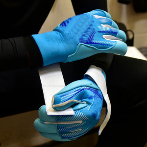 Football Goalkeeper <b>Gloves</b> Professional Customized High Grip German <b>Latex</b> Palm Custom Soccer Goalie <b>Gloves</b> Finger Save - Product Image 6
