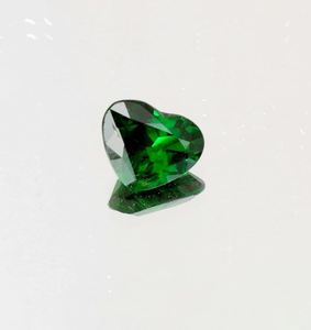 Granate Tsavorita Natural de Calidad AAA, Forma de Corazón, Certificado IGI, Alta Claridad, Color Verde Vibrante, Joyería de Piedra de Nacimiento de Enero - Product Image 2