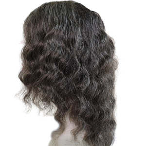 Abrace la belleza atemporal con las pelucas de cabello humano con encaje completo en gris: tonos plateados naturales, comodidad transpirable y un estilo elegante. - Product Image 2
