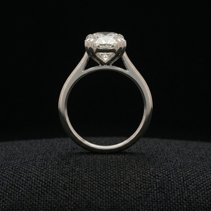Anillo de Diamantes en Oro Blanco de 10K Brillante para Mujer, Joyería Elegante para Boda con Diseño de Banda Delicado y Moderno - Product Image 2