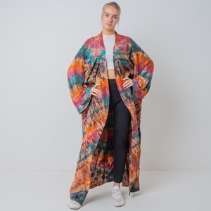 Precio de fábrica al por mayor 100% rayón Tie Dye estilo bohemio Kimono cómodo ajuste suelto chaqueta de verano cubierta de playa 1 pieza - Product Image 1