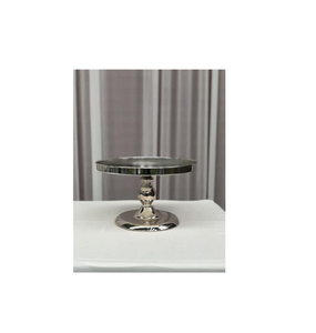 Elegante soporte redondo de metal plateado de 3 niveles para tartas con cuentas de cristal colgantes para exhibición de buffet de bodas, decoración de panadería - Product Image 3