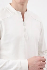 เสื้อสเวตเชิ้ตผู้ชาย Ever Glow รุ่นใหม่ล่าสุด คอกลม ผ้าฟลีซเนื้อนุ่ม ระบายอากาศได้ดี น้ำหนัก 300 กรัม  ลายพิมพ์แบบดิสชาร์จ  สำหรับฤดูหนาว - Product Image 5