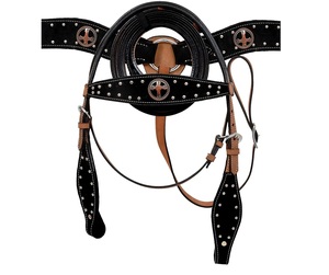 ชุดบังเหียนม้าหนังสีดำแบบตะวันตก พร้อมสายรัดอก สายบังเหียน หมุดโลหะ ครอสคอนโชส์ อะไหล่สแตนเลส ผลิตโดยผู้ผลิตชาวอินเดีย แบรนด์ LLT - Product Image 1