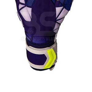 Guantes de portero protectores diseñados para un mejor control del balón y durabilidad para entrenamiento a largo plazo. Guantes de portero dinámicos. - Product Image 6